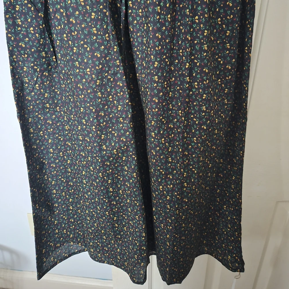 Simple Dawn Noir Pear Harvest - Picture 6 of 10